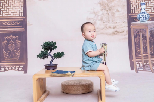 惠东宝宝几个月可以笑出声